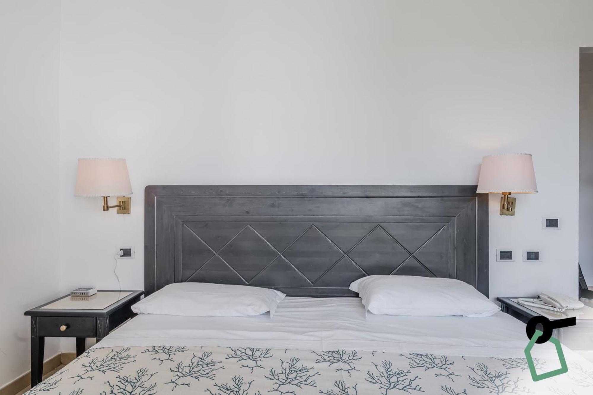 Hotiday Room Collection - Porto Azzurro Capoliveri  Bagian luar foto